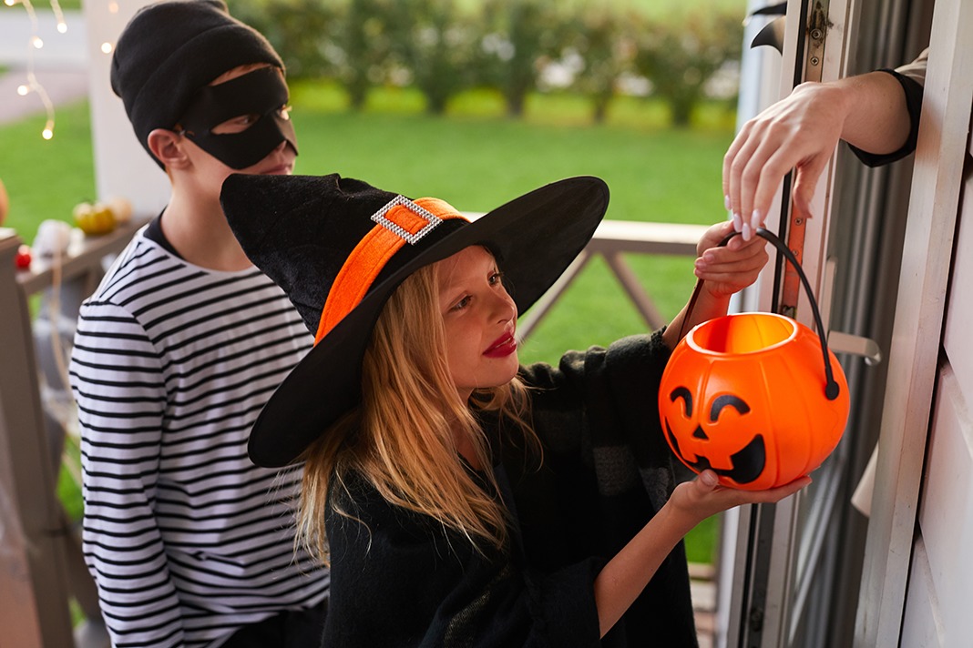 Should Dental Hygienists Hand Out Halloween Candy? Today�s RDH