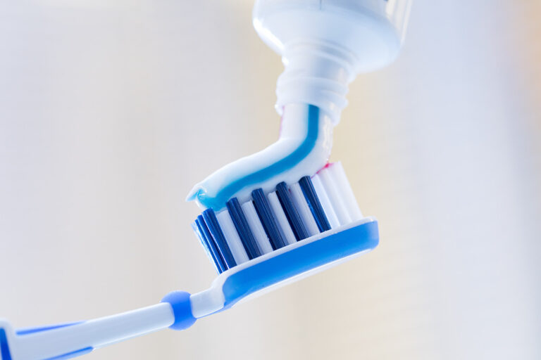 A Breakdown of the Most Common Toothpaste Ingredients and their